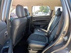 Used 2019 Mitsubishi Outlander 4d SUV FWD SE at Peters Auto Mall near High Point, NC