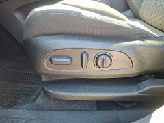 Used 2024  Chevrolet Equinox AWD 4dr LT w&sol;2FL at Peters Auto Mall near High Point&comma; NC