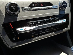 Used 2024  Ford Explorer XLT 4WD at Peters Auto Mall near High Point&comma; NC