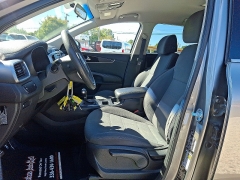 Used 2017 Kia Sorento 4d SUV FWD LX at Peters Auto Mall near High Point, NC