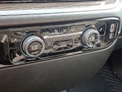 Used 2022  Chevrolet Silverado 1500 4WD Crew Cab 147" LT w/2FL at Peters Auto Mall near High Point, NC