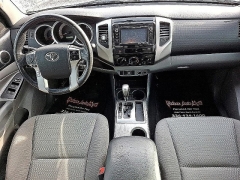 Used 2014  Toyota Tacoma 2WD Double Cab PreRunner V6 Short Bed at Peters Auto Mall near High Point&comma; NC