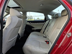 Used 2018  Honda Accord Hybrid 4d Sedan EX-L w&sol;Navigation at Peters Auto Mall near High Point&comma; NC