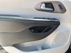 Used 2021 Chrysler Pacifica Hybrid Touring L FWD at Peters Auto Mall near High Point, NC