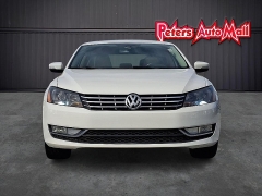 Used 2013  Volkswagen Passat TDI 4d Sedan SE w&sol;Sunroof at Peters Auto Mall near High Point&comma; NC