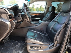 Used 2015  Cadillac Escalade ESV 4d SUV 4WD Luxury at Peters Auto Mall near High Point&comma; NC