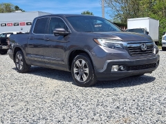  2019 Honda Ridgeline Crew Cab FWD RTL-T at Peters Auto Mall near High Point, NC