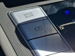 Used 2024  Hyundai Elantra SEL IVT at Peters Auto Mall near High Point&comma; NC