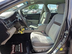 Used 2014 Toyota Camry 4d Sedan L at Peters Auto Mall near High Point, NC