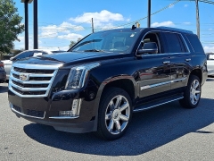 Used 2020  Cadillac Escalade 4d SUV RWD Premium Luxury at Peters Auto Mall near High Point&comma; NC