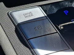 Used 2024  Hyundai Elantra SEL IVT at Peters Auto Mall near High Point&comma; NC
