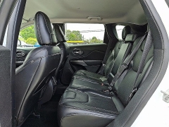 Used 2020  Jeep Cherokee 4d SUV 4WD Limited 3&period;2L at Peters Auto Mall near High Point&comma; NC