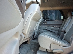 Used 2024  Volkswagen Atlas 2&period;0T SE w&sol;Technology FWD at Peters Auto Mall near High Point&comma; NC