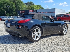 Used 2007  Pontiac Solstice 2d Convertible at Peters Auto Mall near High Point&comma; NC