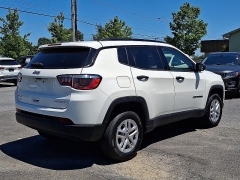 Used 2018  Jeep Compass 4d SUV 4WD Sport at Peters Auto Mall near High Point&comma; NC