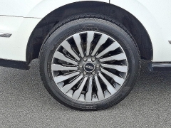 Used 2020 Lincoln Navigator 4d SUV 4WD Reserve at Peters Auto Mall near High Point, NC