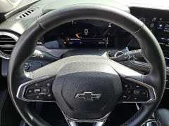 Used 2025  Chevrolet Trax FWD 4dr ACTIV at Peters Auto Mall near High Point&comma; NC