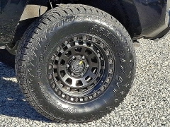 Used 2021  Toyota Tacoma 2WD SR Double Cab 5ft Bed I4 AT at Peters Auto Mall near High Point&comma; NC