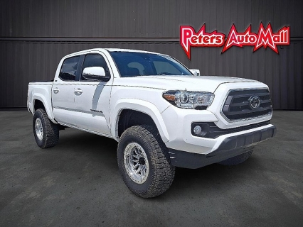 2023 Toyota Tacoma SR5's photo