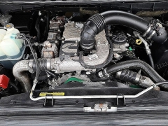 Used 2017  Nissan Titan XD 4WD Crew Cab SL Diesel at Peters Auto Mall near High Point&comma; NC