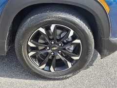 Used 2021  Chevrolet Trailblazer 4d SUV FWD LT at Peters Auto Mall near High Point&comma; NC