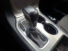 Used 2020 Jeep Grand Cherokee 4d SUV 4WD Laredo E at Peters Auto Mall near High Point, NC