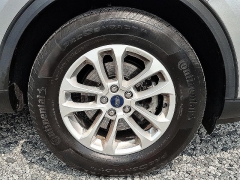 Used 2022  Ford Escape SE AWD at Peters Auto Mall near High Point&comma; NC
