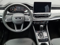 Used 2024  Jeep Compass Latitude 4x4 at Peters Auto Mall near High Point&comma; NC