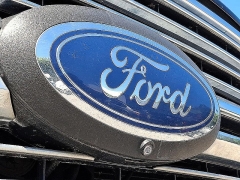 Used 2021  Ford Super Duty F-350 4WD Limited Crew Cab SRW 6&period;75' Box at Peters Auto Mall near High Point&comma; NC