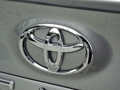 Used 2024 Toyota Camry SE Auto at Peters Auto Mall near High Point, NC