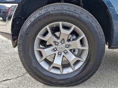 Used 2019  Nissan Frontier 4WD Crew Cab SL at Peters Auto Mall near High Point&comma; NC