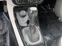 Used 2018  Jeep Compass 4d SUV 4WD Limited at Peters Auto Mall near High Point&comma; NC