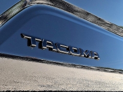 Used 2024  Toyota Tacoma 4WD TRD Sport Double Cab 5ft Bed AT at Peters Auto Mall near High Point&comma; NC