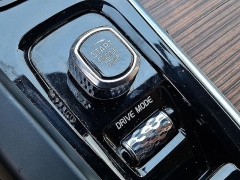 Used 2021  Volvo XC60 T8 eAWD PHEV Inscription at Peters Auto Mall near High Point&comma; NC