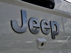 Used 2020  Jeep Gladiator Crew Cab Overland at Peters Auto Mall near High Point&comma; NC