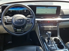 Used 2022  Kia Carnival SX Prestige FWD at Peters Auto Mall near High Point&comma; NC