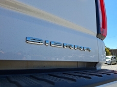 Used 2023  GMC Sierra 1500 4WD Crew Cab 147" Denali Ultimate at Peters Auto Mall near High Point&comma; NC