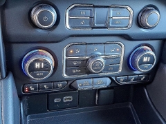 Used 2023  Chevrolet Suburban 4WD 4dr Premier at Peters Auto Mall near High Point&comma; NC