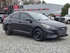  2020 Hyundai Accent 4d Sedan SE Auto at Peters Auto Mall near High Point, NC