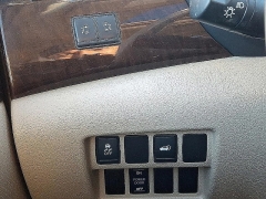 Used 2015  Nissan Quest 4d Wagon SL at Peters Auto Mall near High Point, NC