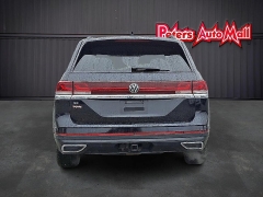 Used 2024  Volkswagen Atlas 2&period;0T SE w&sol;Technology FWD at Peters Auto Mall near High Point&comma; NC