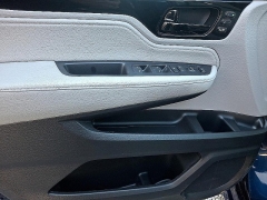 Used 2023  Honda Odyssey Touring Auto at Peters Auto Mall near High Point&comma; NC