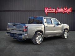 Used 2024  Nissan Frontier Crew Cab 4x4 SV at Peters Auto Mall near High Point&comma; NC