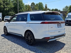 Used 2022  Kia Carnival SX Prestige FWD at Peters Auto Mall near High Point&comma; NC