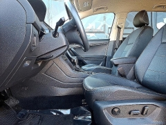 Used 2021  Volkswagen Tiguan 2&period;0T SE 4MOTION at Peters Auto Mall near High Point&comma; NC