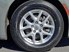 Used 2021  Chrysler Pacifica Touring L FWD at Peters Auto Mall near High Point, NC