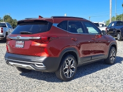 Used 2021  Kia Seltos 4d SUV AWD S Turbo at Peters Auto Mall near High Point&comma; NC