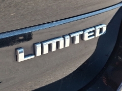 Used 2022  Jeep Grand Cherokee L Limited 4x4 at Peters Auto Mall near High Point&comma; NC