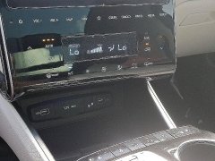 Used 2022 Hyundai Tucson Limited AWD at Peters Auto Mall near High Point, NC