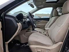 Used 2017  Nissan Rogue 4d SUV AWD SV at Peters Auto Mall near High Point&comma; NC